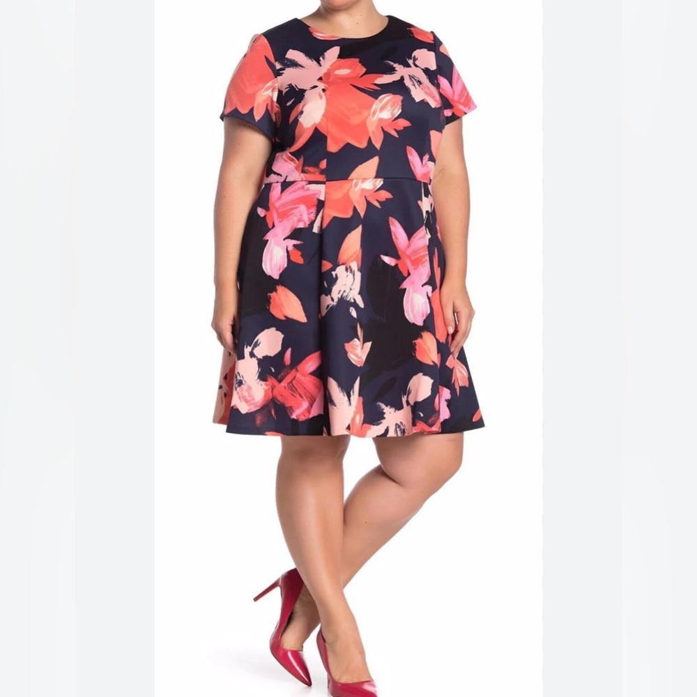 Vince Camuto Navy and Pink Floral Mini‎ Dress